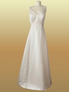 Sahara wedding dress front - size 16